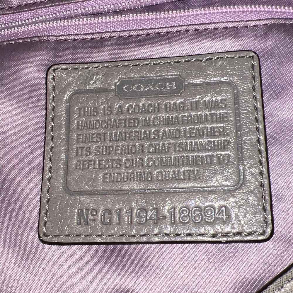 Stunning  Vintage Coach Shimmering Silver Tote Bag - Picture 3 of 9